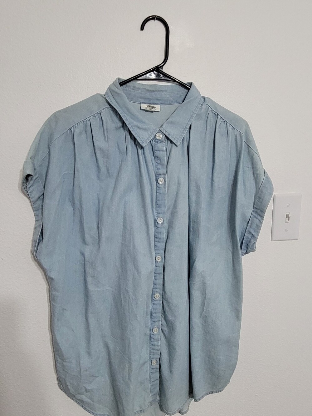 a.n.a Light Blue Short-Sleeve Button Down Shirt